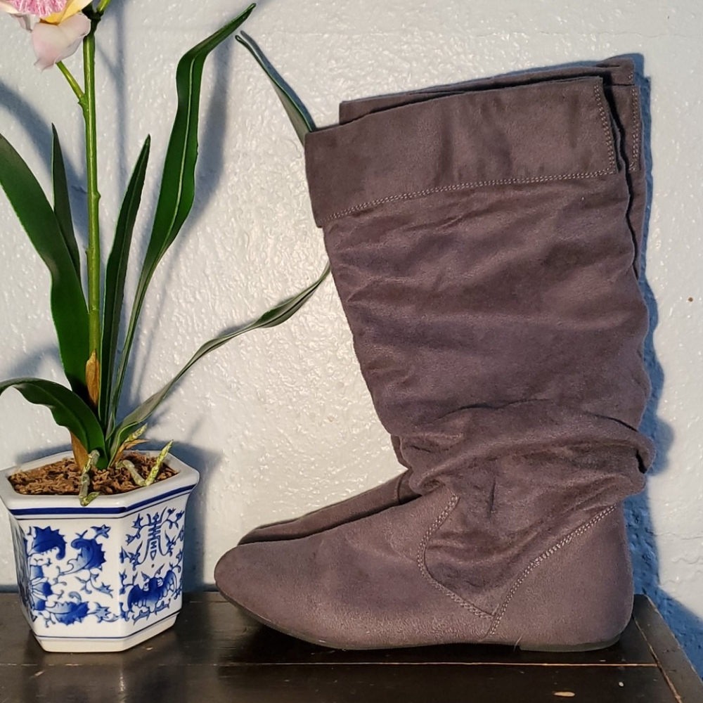 Soda grey slouchy boots